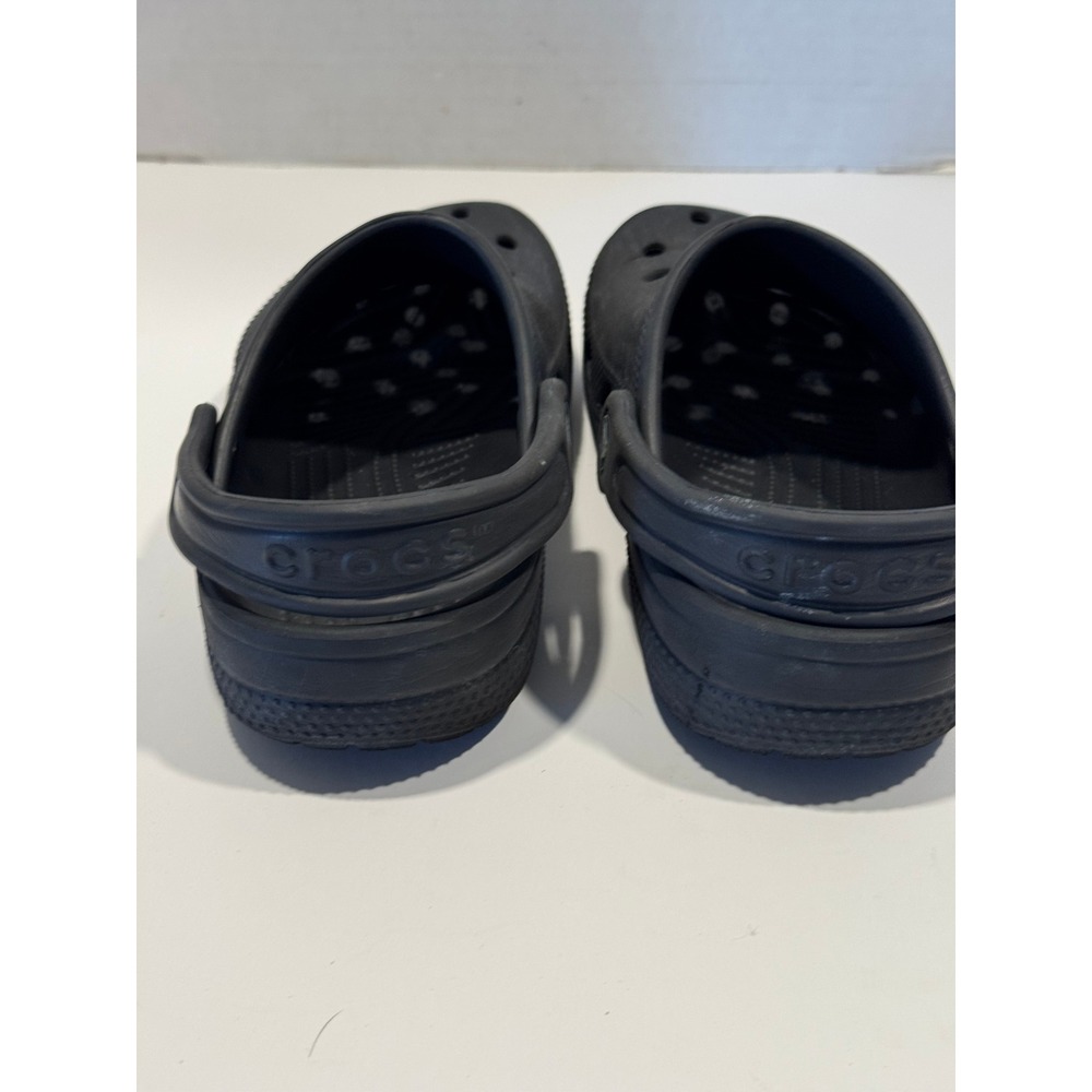 Crocs Classic Clog Kids SZ J1 Black Lightweight Slip On Water Shoes - Picture 4 of 8